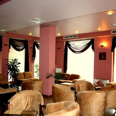 Elegant 호텔 Karnobat